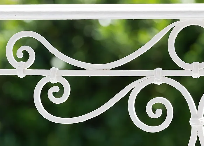 Oda ve Kahvaltı Abbaino 4*